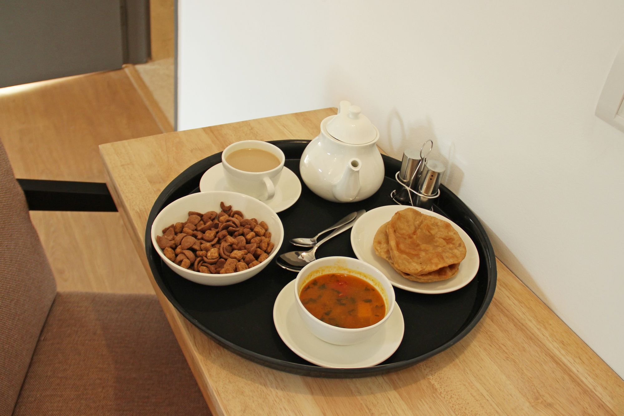 Oyo Townhouse 027 Sector 15 Gurgaon Hotel Buitenkant foto