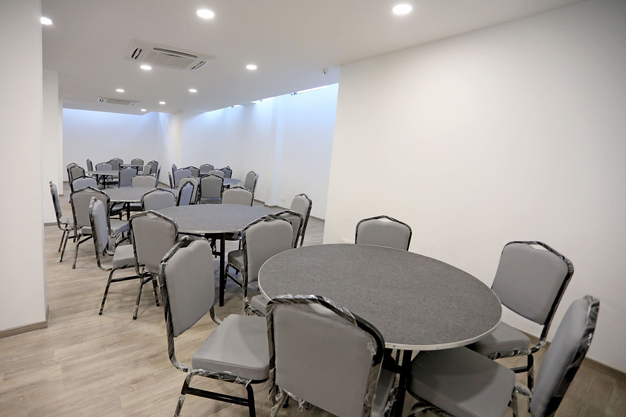 Oyo Townhouse 027 Sector 15 Gurgaon Hotel Buitenkant foto
